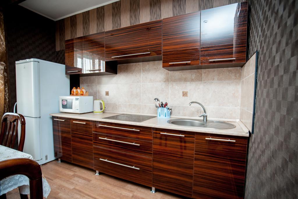 Апартаменты На Маркова Almatî Exterior foto